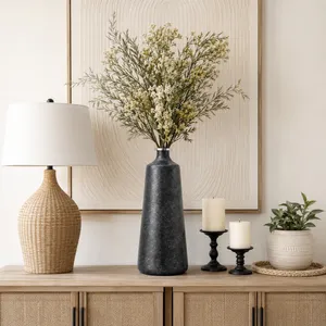 GRISHAMSHAW BLACK GLASS VASE 21 (IN) 10