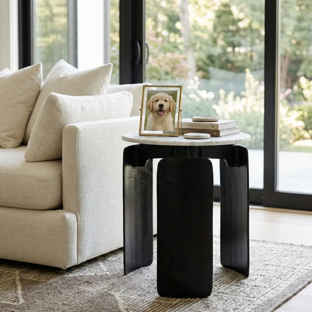 BONDMORE GRAY TABLE 20 (IN)