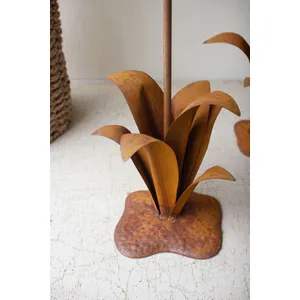 Set of 2 Rustic Metal Aloe Plants with Flowers 2