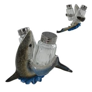 6-1/2" SHARK SALT & PEPPER SET 1