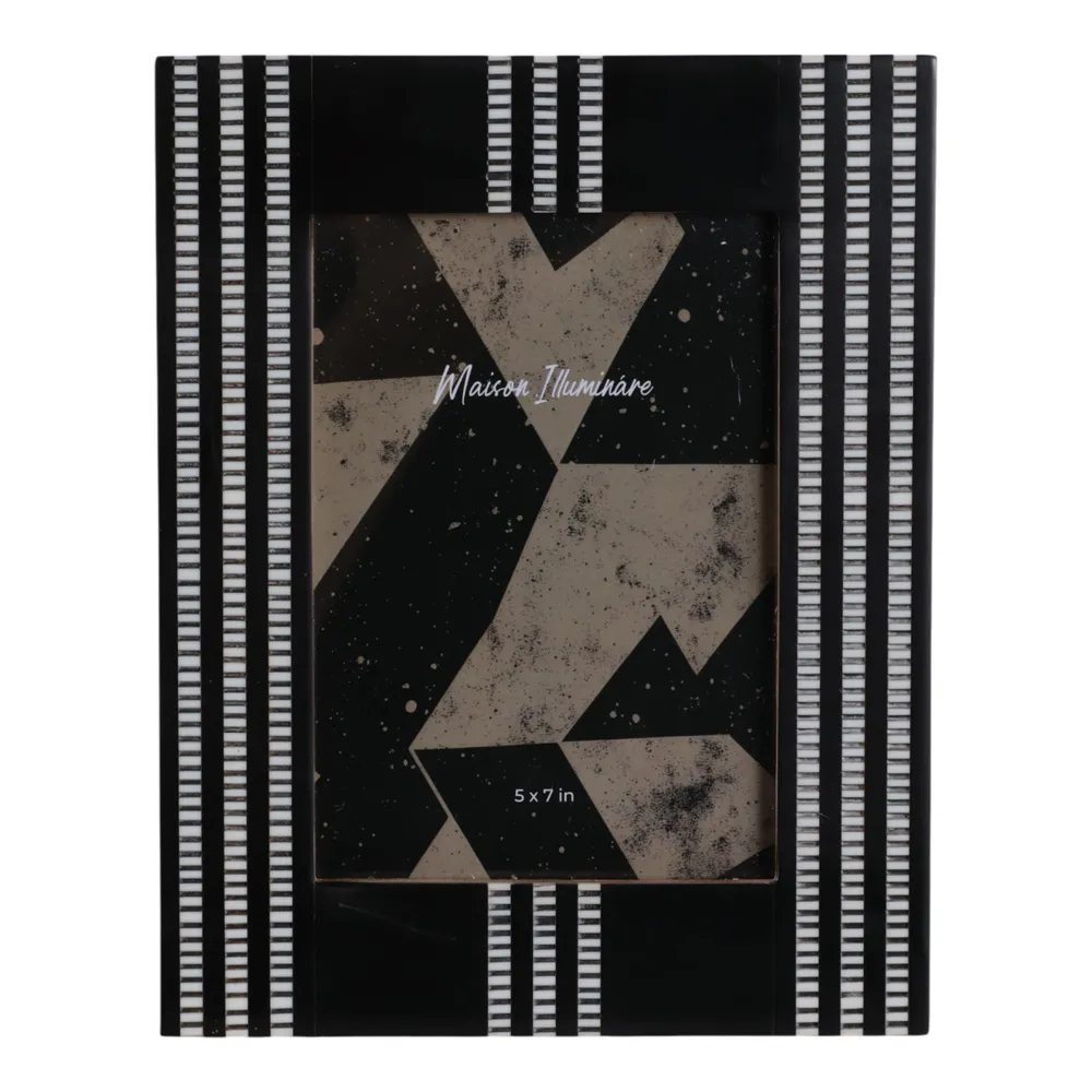 PAXTONBURN BLACK FRAME 1 (IN)
