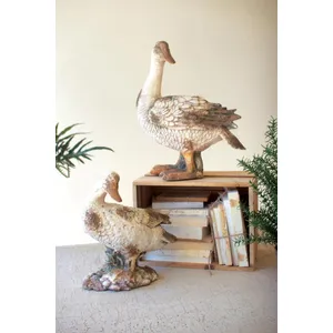 Faux Concrete Duck / Head To Side 2