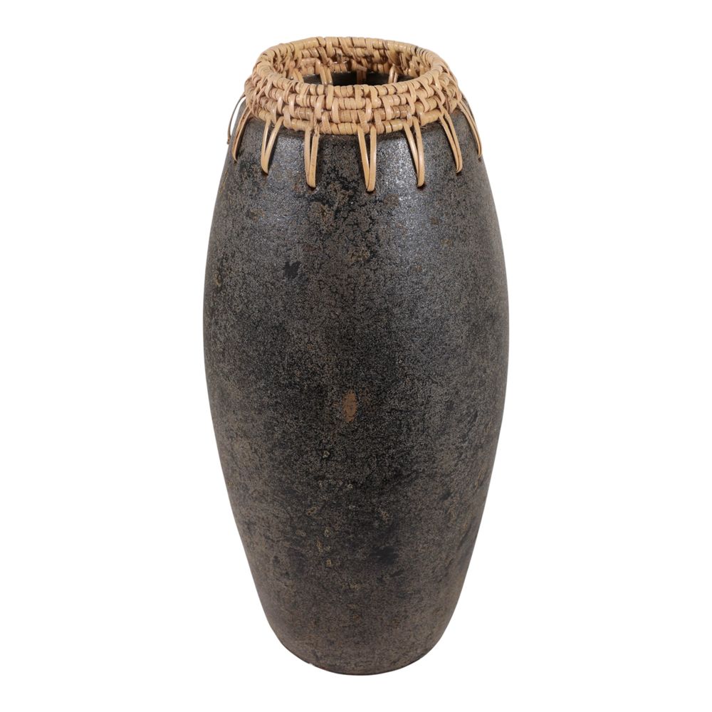 BYRONHOLM BLACK VASE 16 (IN)