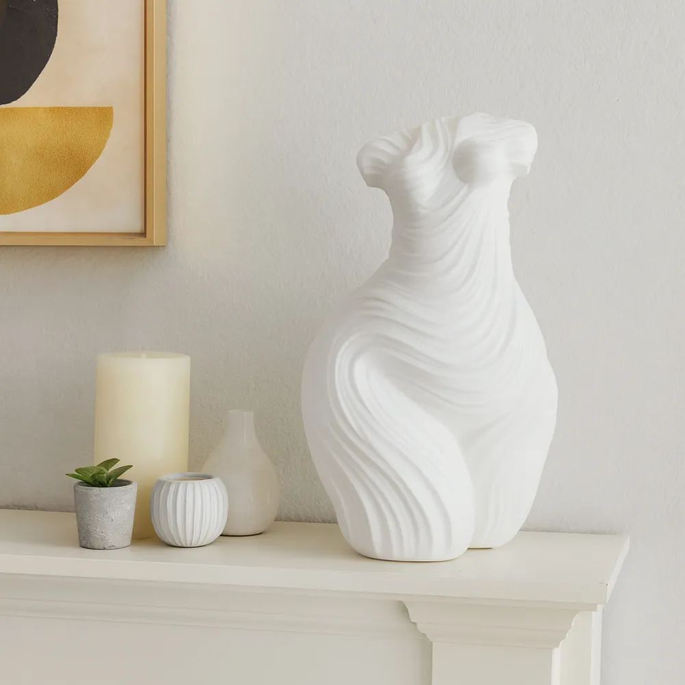 WALTRUN WHITE DECOR 16 (IN)