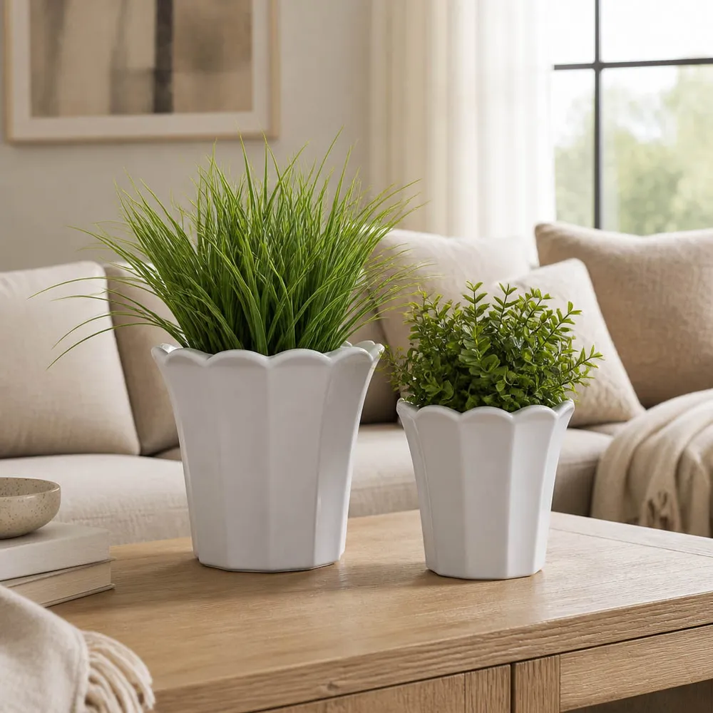 DEANGROVE SET OF 2 WHITE PLANTER 7 (IN)