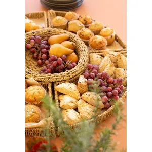 Large Woven Vine Five Piece Round Serving Set 3