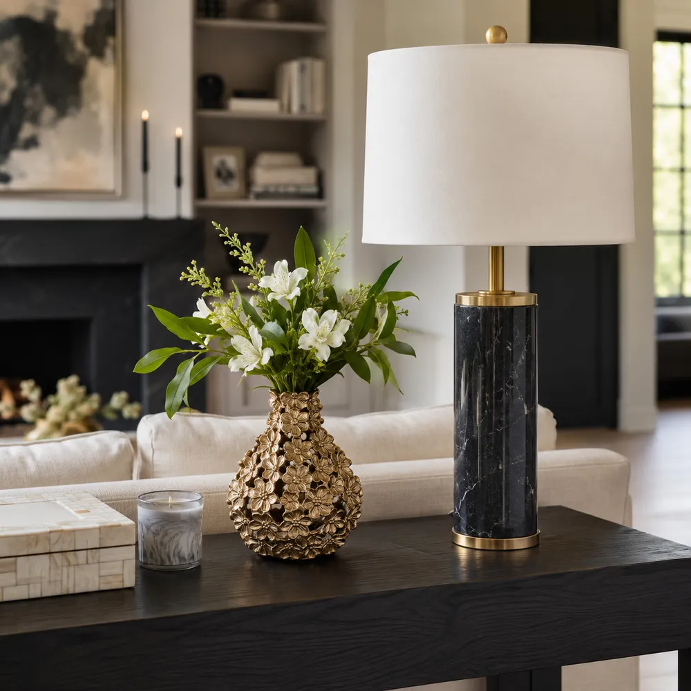 LYNNFORD GOLD VASE 12 (IN)