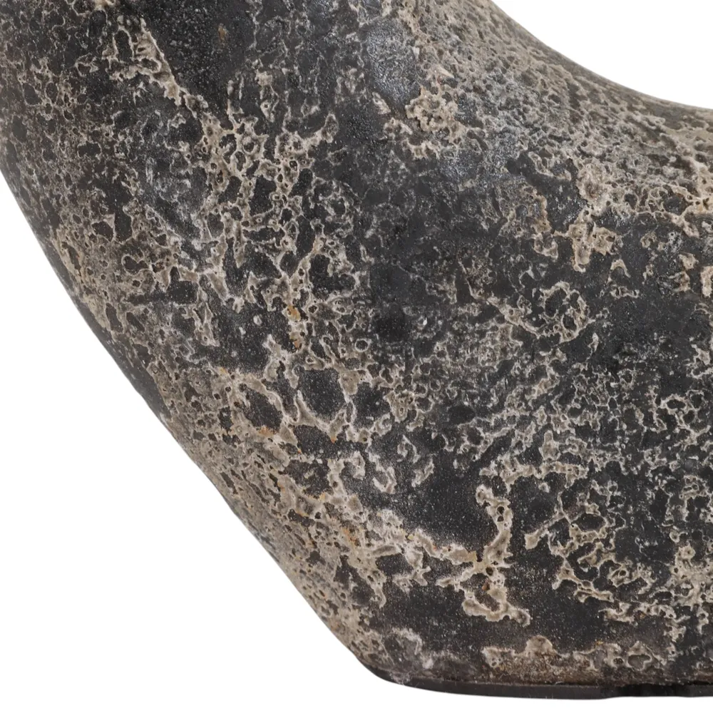 COVEDALE BLACK VASE 11 (IN)