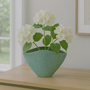 TIPTONPARK GREEN VASE 9 (IN) 11