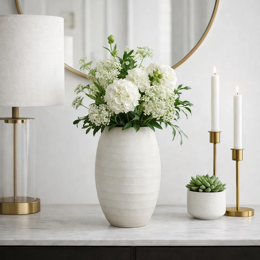 FINLEYTON GRAY GLASS VASE 10 (IN)