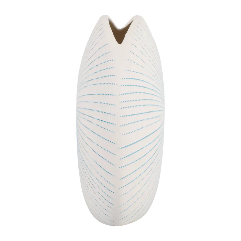 LOCHFORD BLUE VASE 9 (IN)