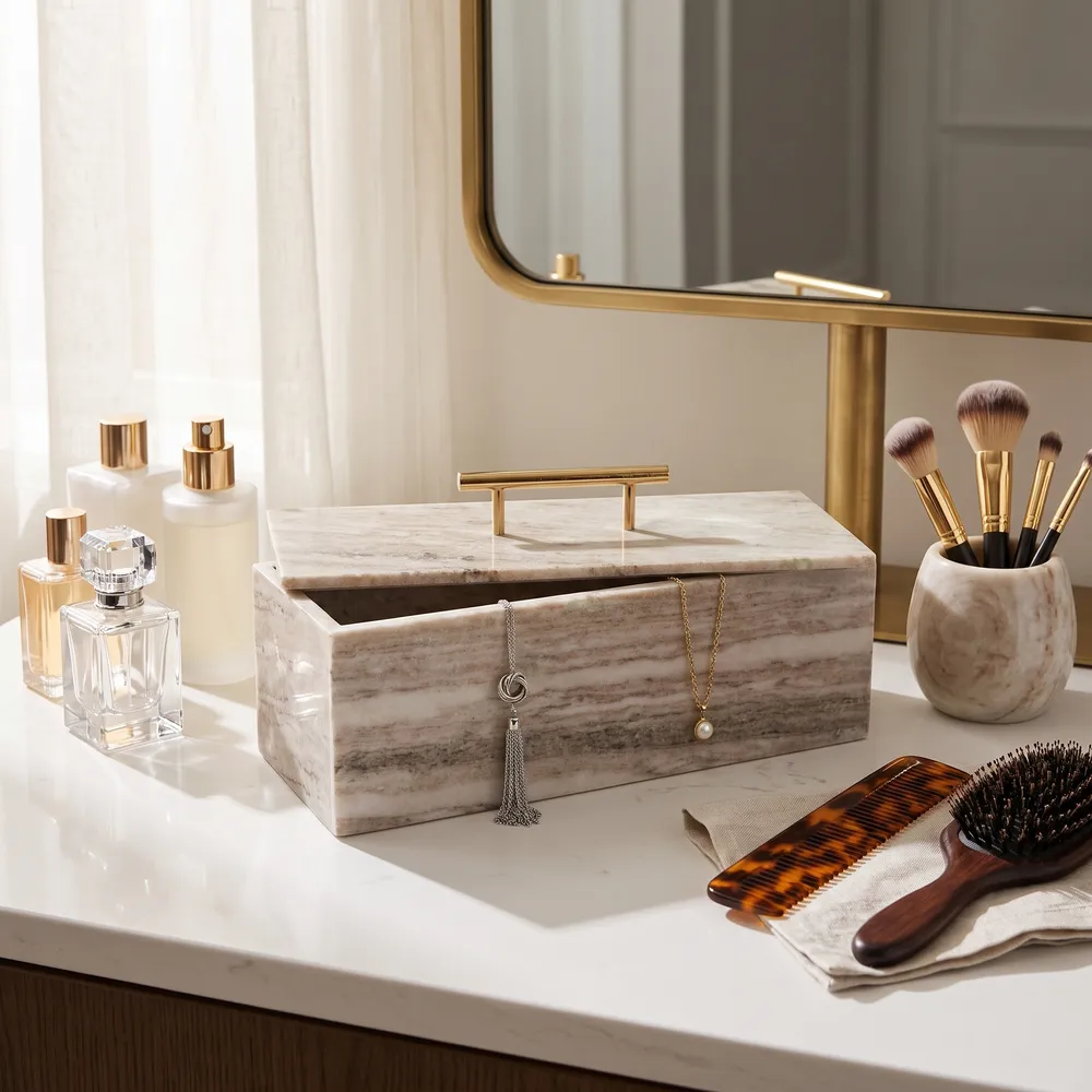 GLOVERGATE IVORY BOX 8 (IN)