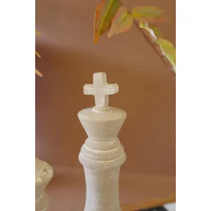 Set of 2 Grey-Wash Clay Chess Pieces 3