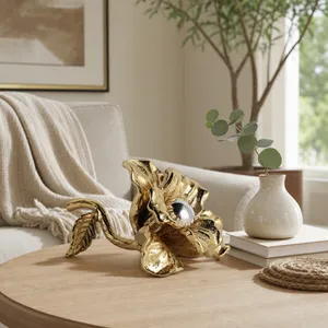 CLAYTONRUN GOLD DECOR 6 (IN) 10