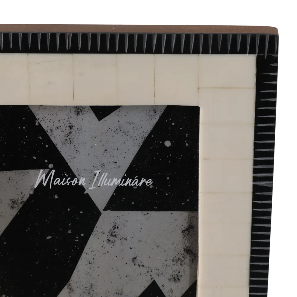 BRENTONSHAW IVORY FRAME 8 (IN)
