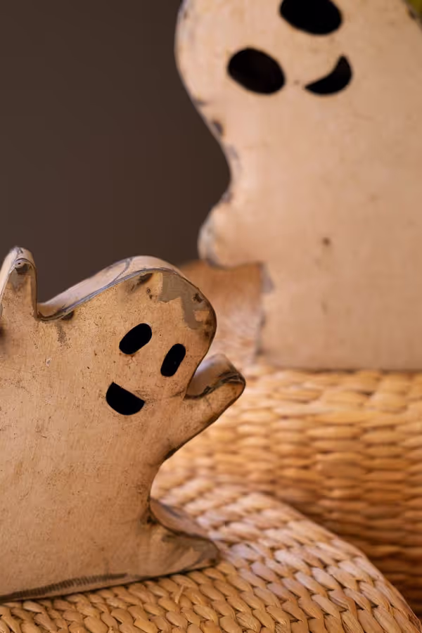 Set of 2 Recycled Iron Halloween Ghosts