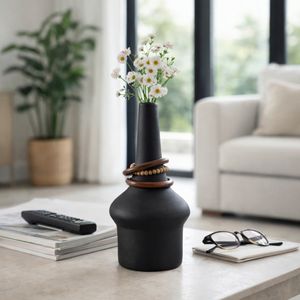 FARROWMILL BLACK VASE 18 (IN) 11