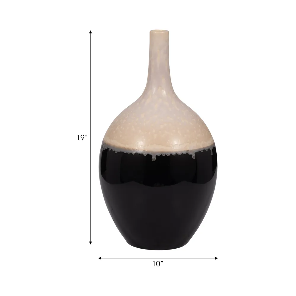 CARSONHAVEN WHITE VASE 19 (IN)