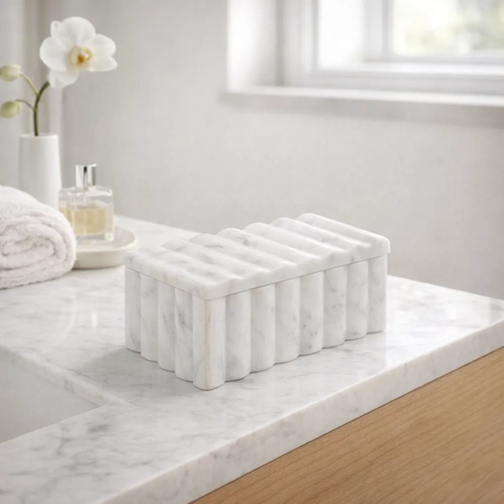 HADWICKRIDGE WHITE BOX 3 (IN)