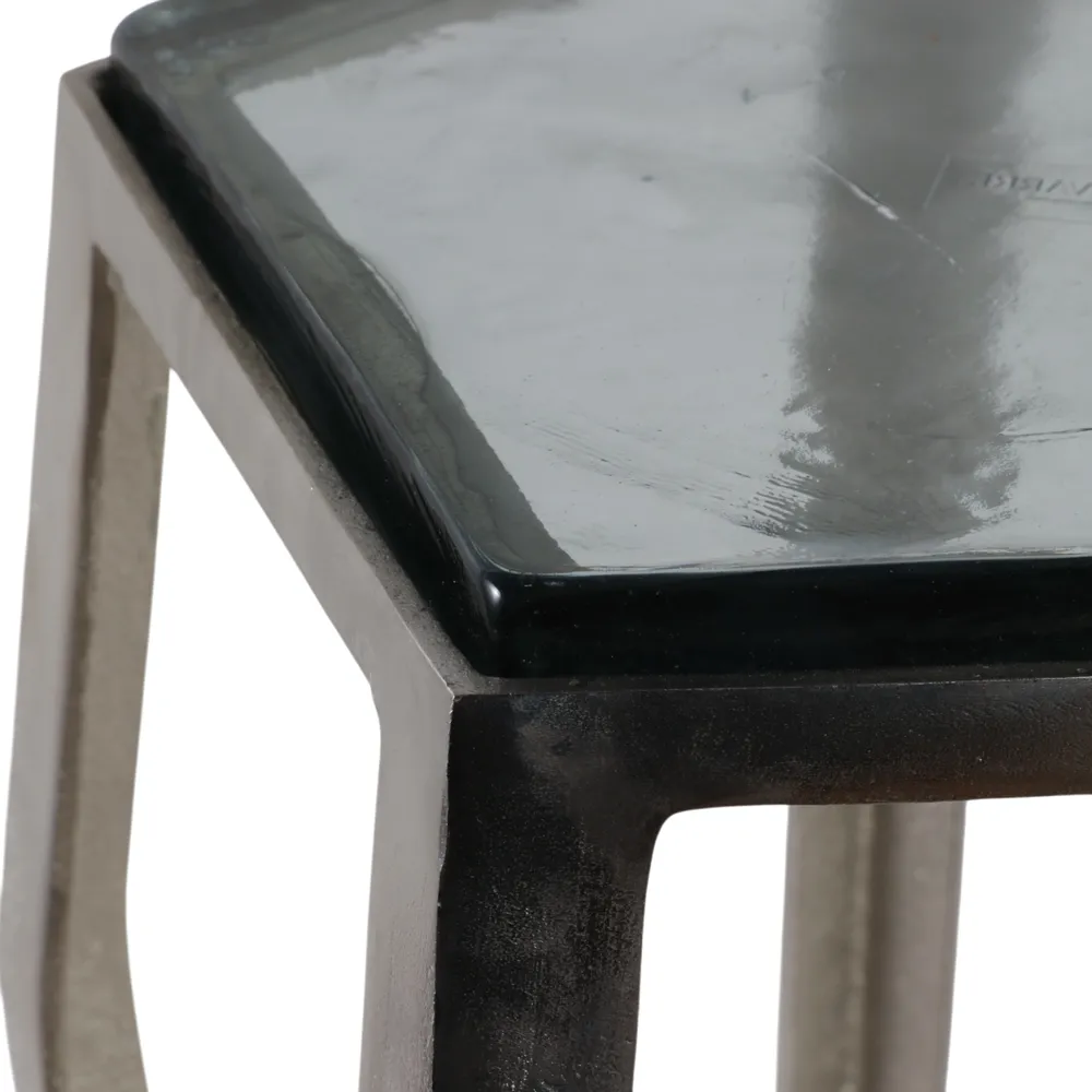 HANNAHVALE SILVER TABLE 26 (IN)