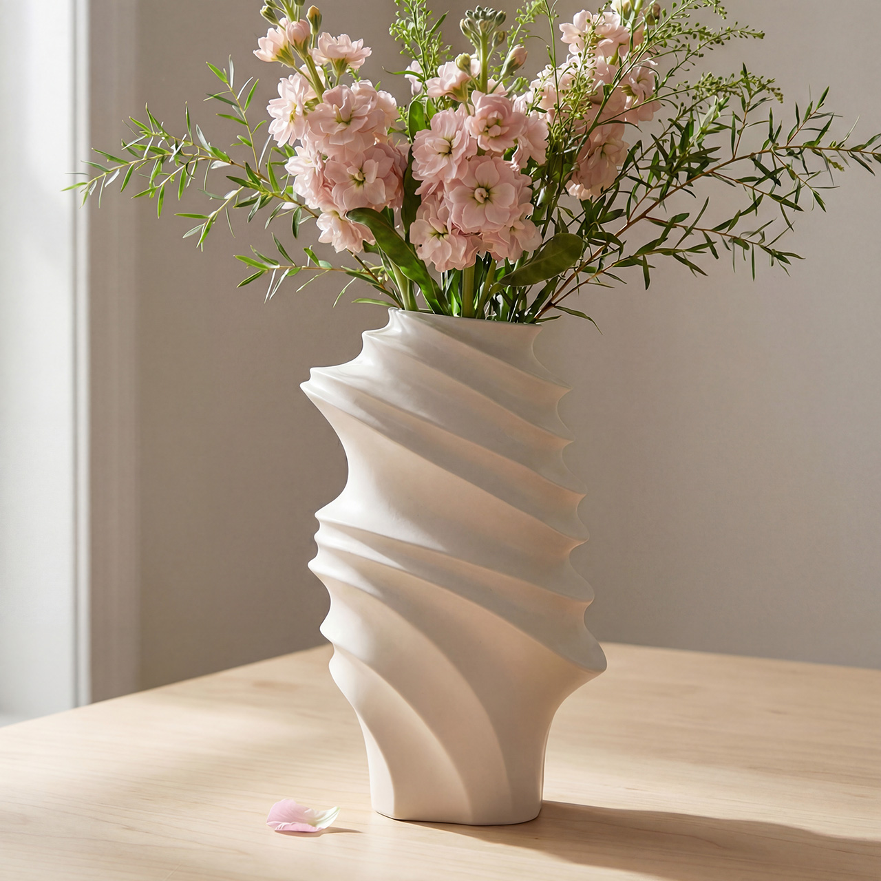 Nazra Tall Vase 14