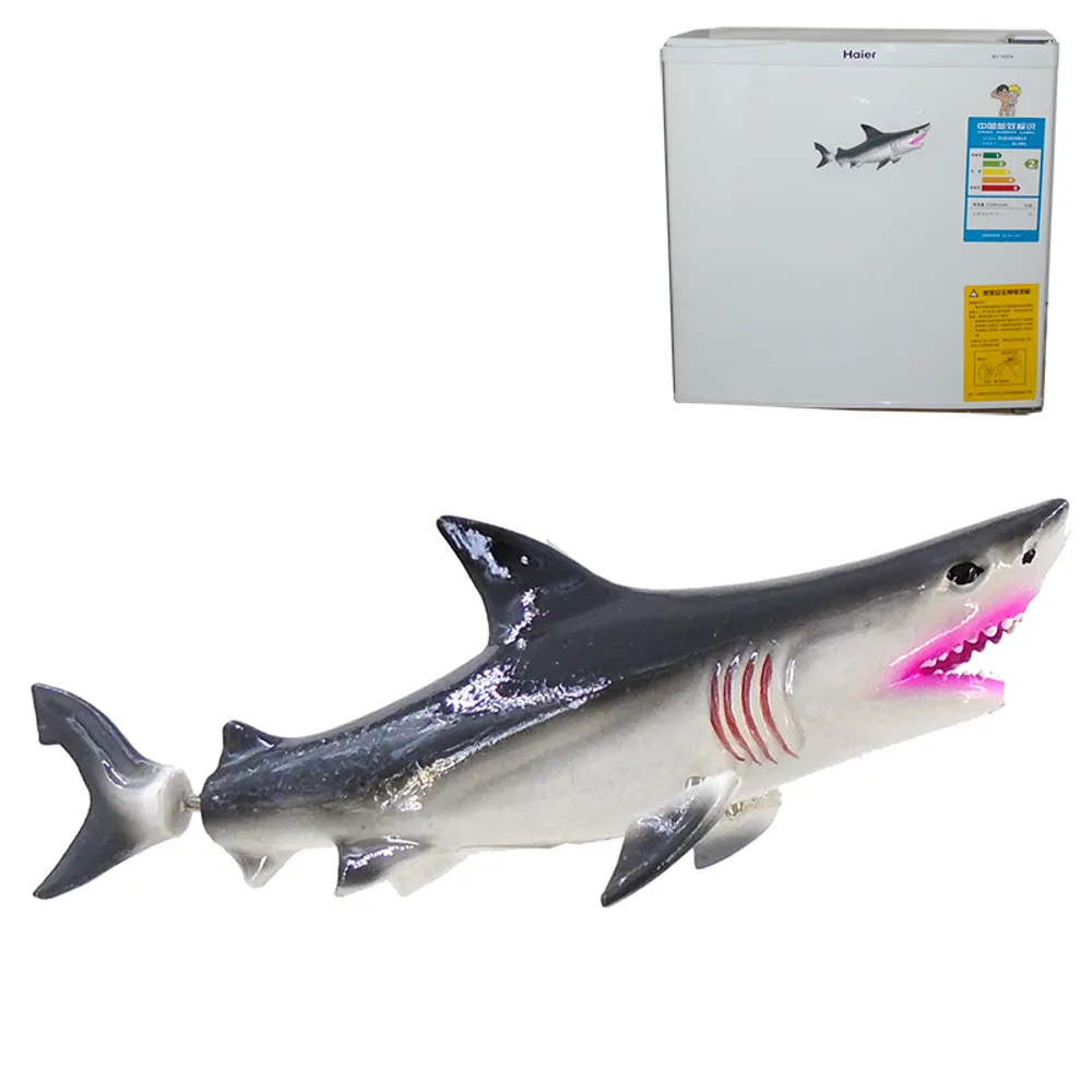 6" SHARK WIGGLE MAGNET