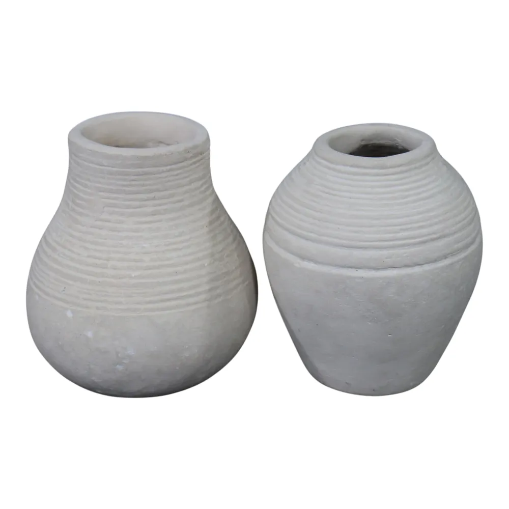 DRAPERFIELD SET OF 2 IVORY VASES 6 (IN)