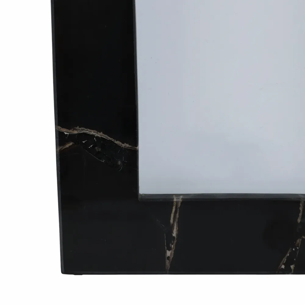 COLTONGROVE BLACK FRAME 10 (IN)