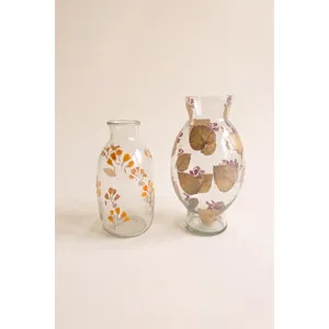 Set of 2 Glass Vases with Pressed Botanicals 3