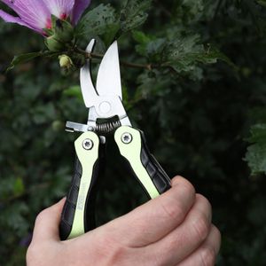 AccuSharp Gardener's Multi-Tool 4