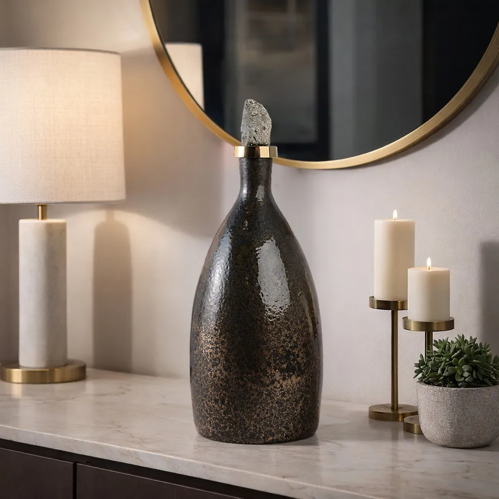 FARLEYDALE BLACK GLASS VASE 18 (IN)