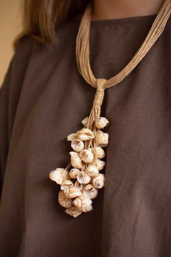 Multi-Layered Natural Jute with Shell Cluster Necklace