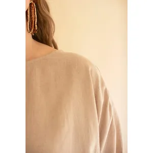 Short-Sleeve Blouse with Button Detail on Sleeves / Oatmeal 4