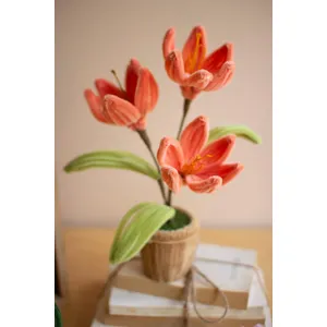 Set of 4 Pipe Cleaner Potted Flowers 2