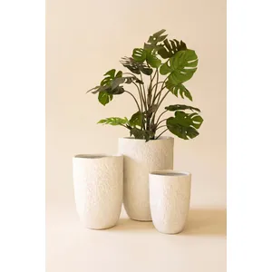 Set of 3 Stone Composite Planters 4