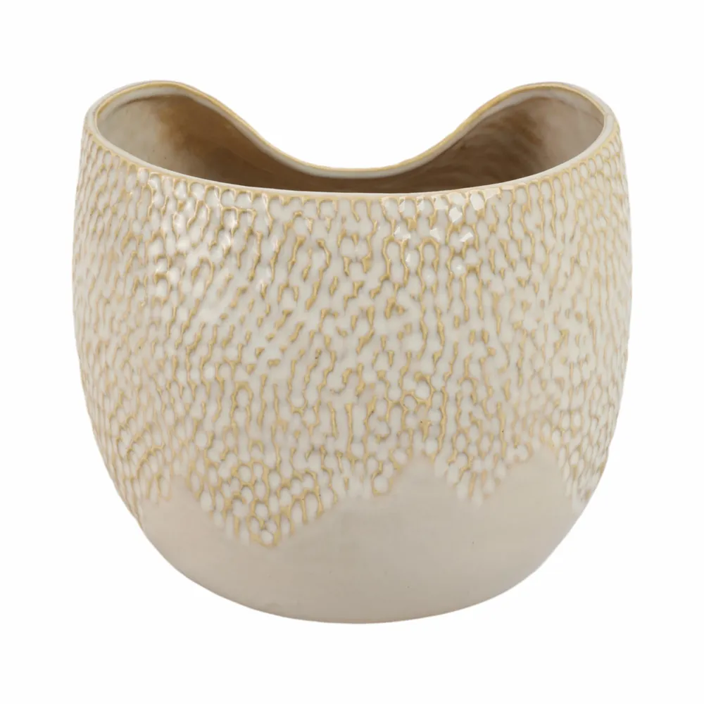 CHESTERMILL CREAM VASE 7 (IN)