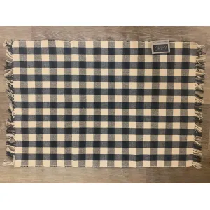 Honey Bee Rug 20x30in 1