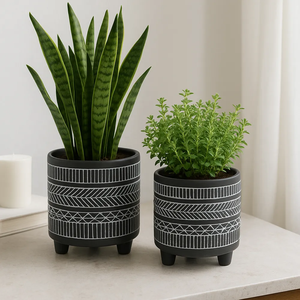COHENGROVE SET OF 2 BLACK PLANTER 8 (IN)