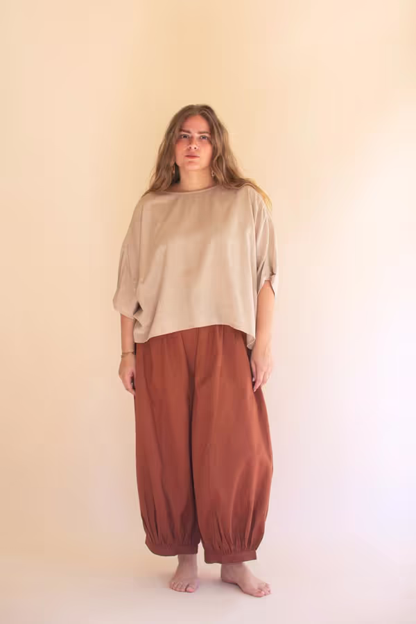 Short-Sleeve Blouse with Button Detail on Sleeves / Oatmeal