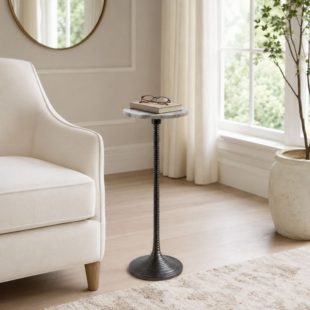 FALTONLEY GRAY ACCENT TABLE 26 (IN)