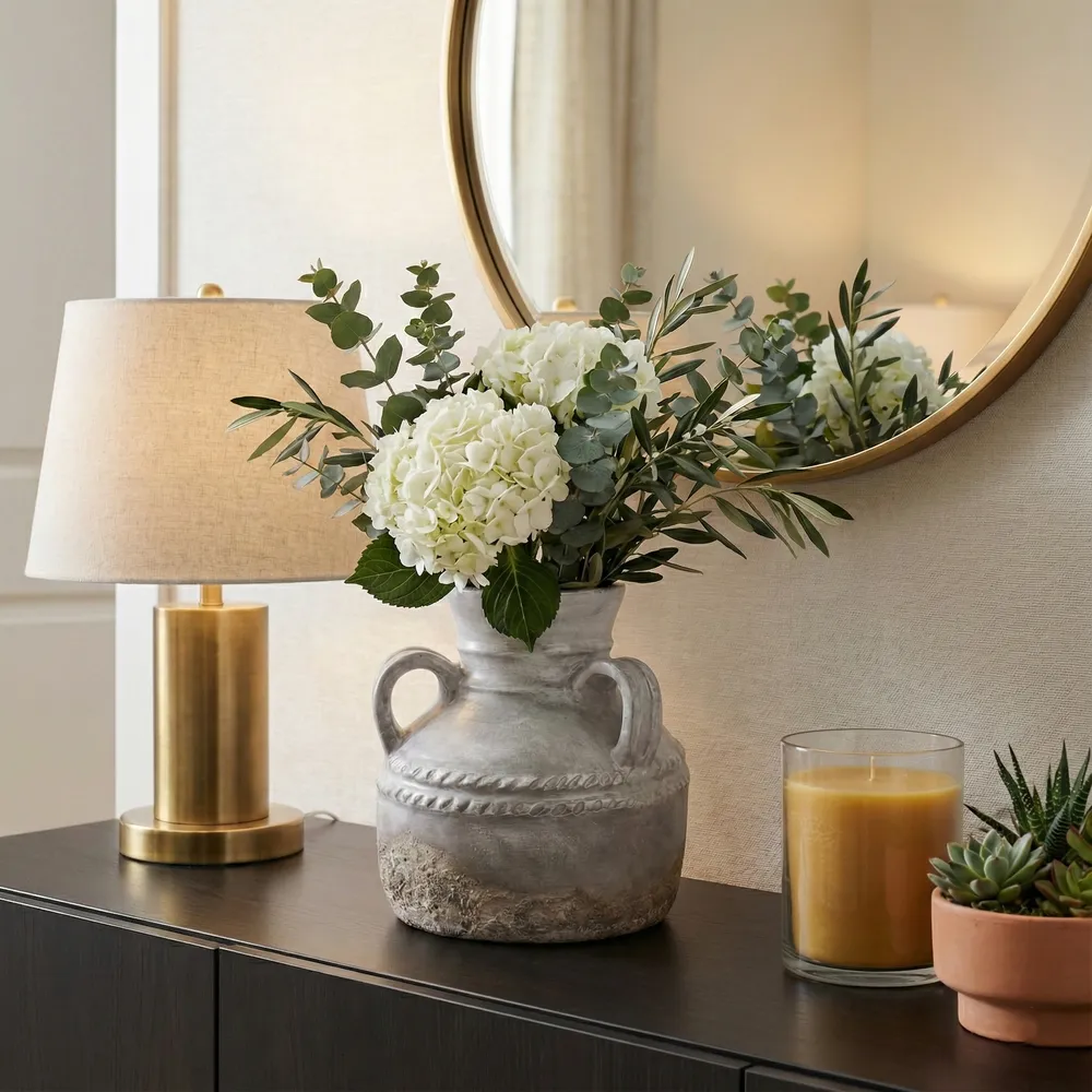 NOELWIND IVORY VASE 13 (IN)