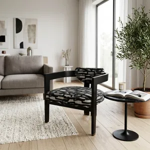 PEARLLEY BLACK CHAIR 30 (IN) 11