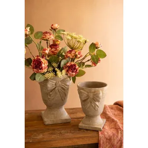 Set of 2 Concrete Urns with Bow Detail 1
