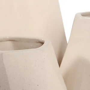 SLATERMILL SET OF 3 WHITE VASES 7 (IN) 8