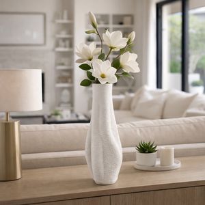 HADFIELDROSE IVORY VASE 20 (IN) 2