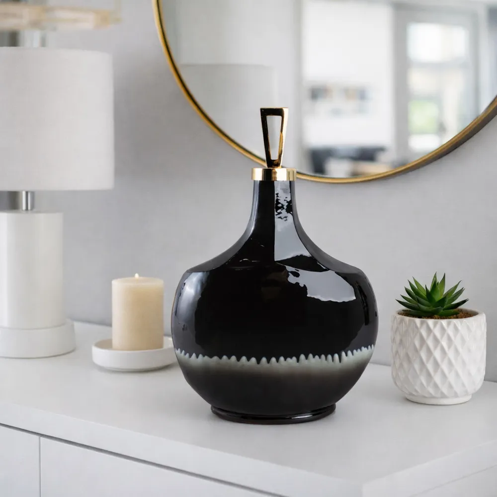 ELMONTGROVE BLACK GLASS VASE 20 (IN)