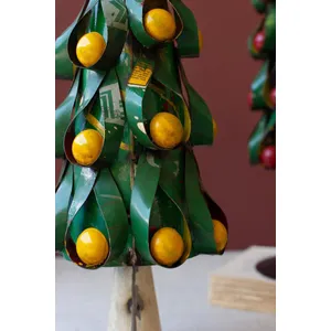 Set of 2 Recycled Metal Christmas Trees with Apples & Lemons 3