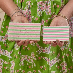 Petals & Paws Pop-Up Sponge Set 3 4
