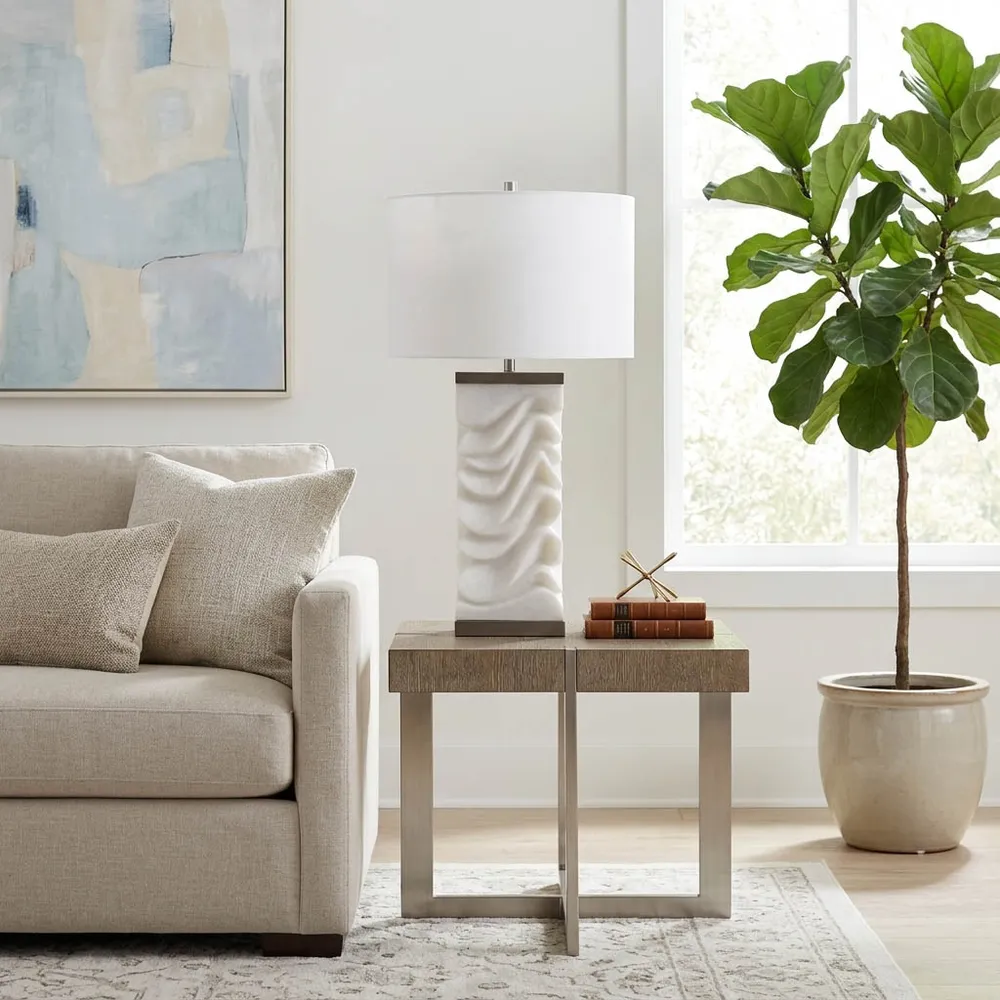 ELLIOTWICK WHITE LAMP 30 (IN)
