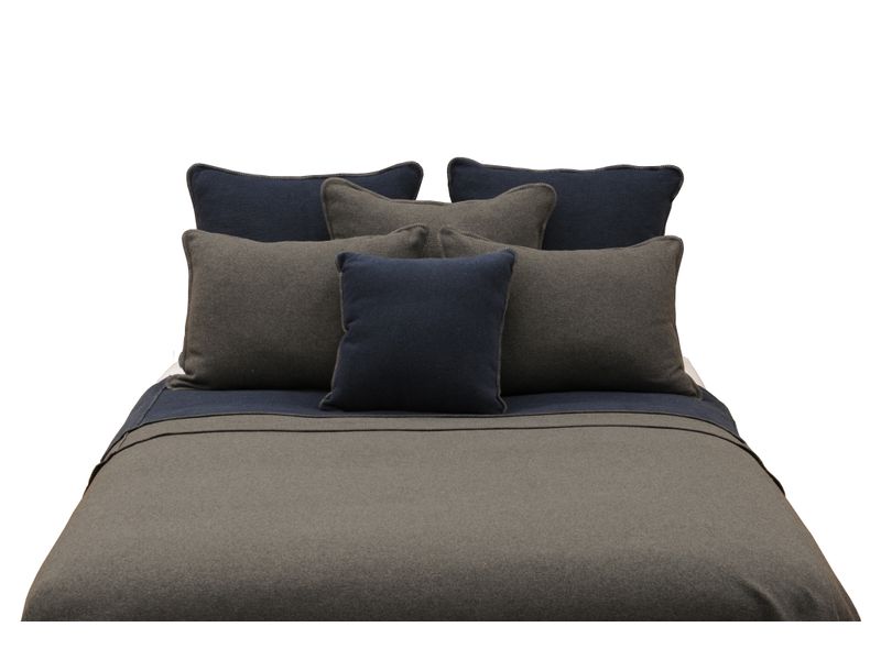 Solid Greystone - Bedspread - Full/Queen - 88x92 2
